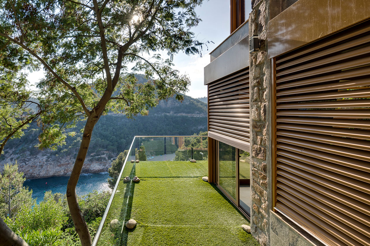 web-tossa_casa_roca_102_high-X3